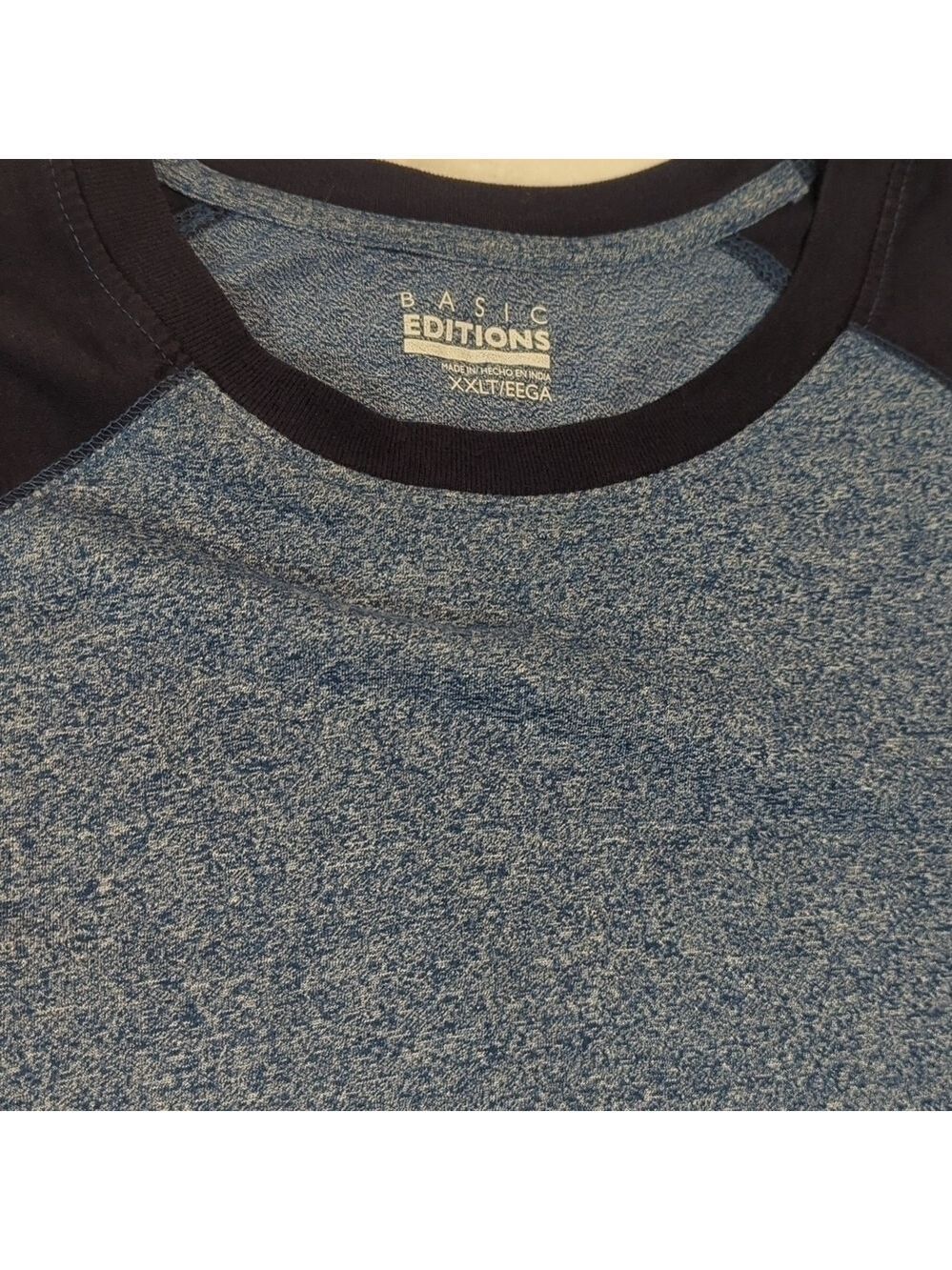 T-SHIRT - Picture 2 of 3